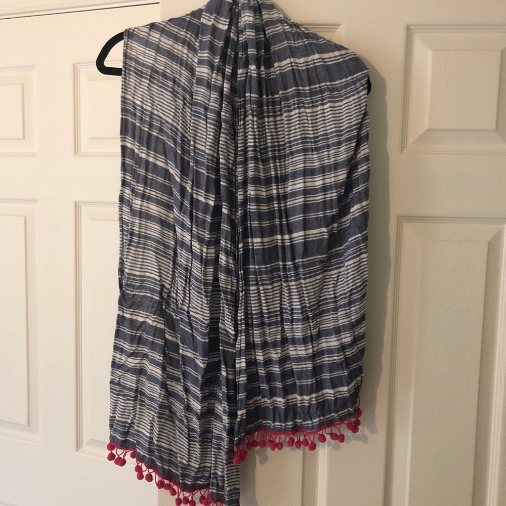 Women’s Striped Scarf